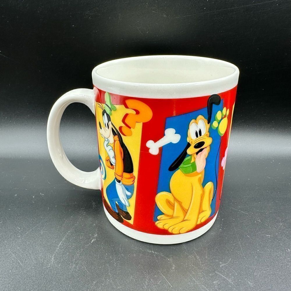Vintage Disney Mickey Mouse coffee mug
